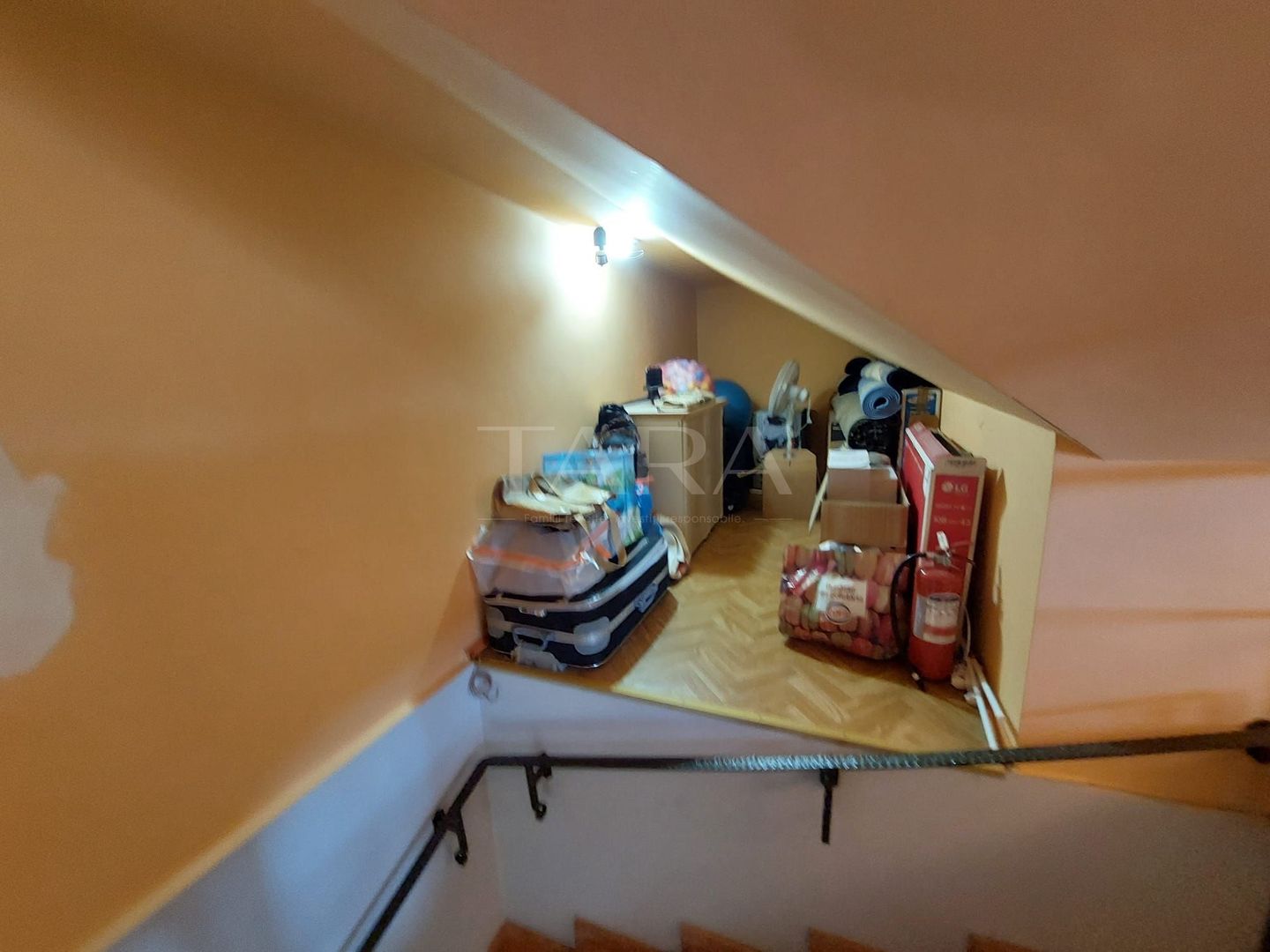 Casa visurilor tale în Florești, in aproprierea strazii Avram Iancu. - Poză 28