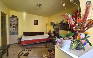 Exclusivitate - Apartament pretabil locuit, toate facilitătile in apropiere - Poză 3