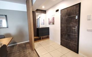 Apartament SIBIU central 3 camere, 2 bai, lift, garaj  - Poză 14