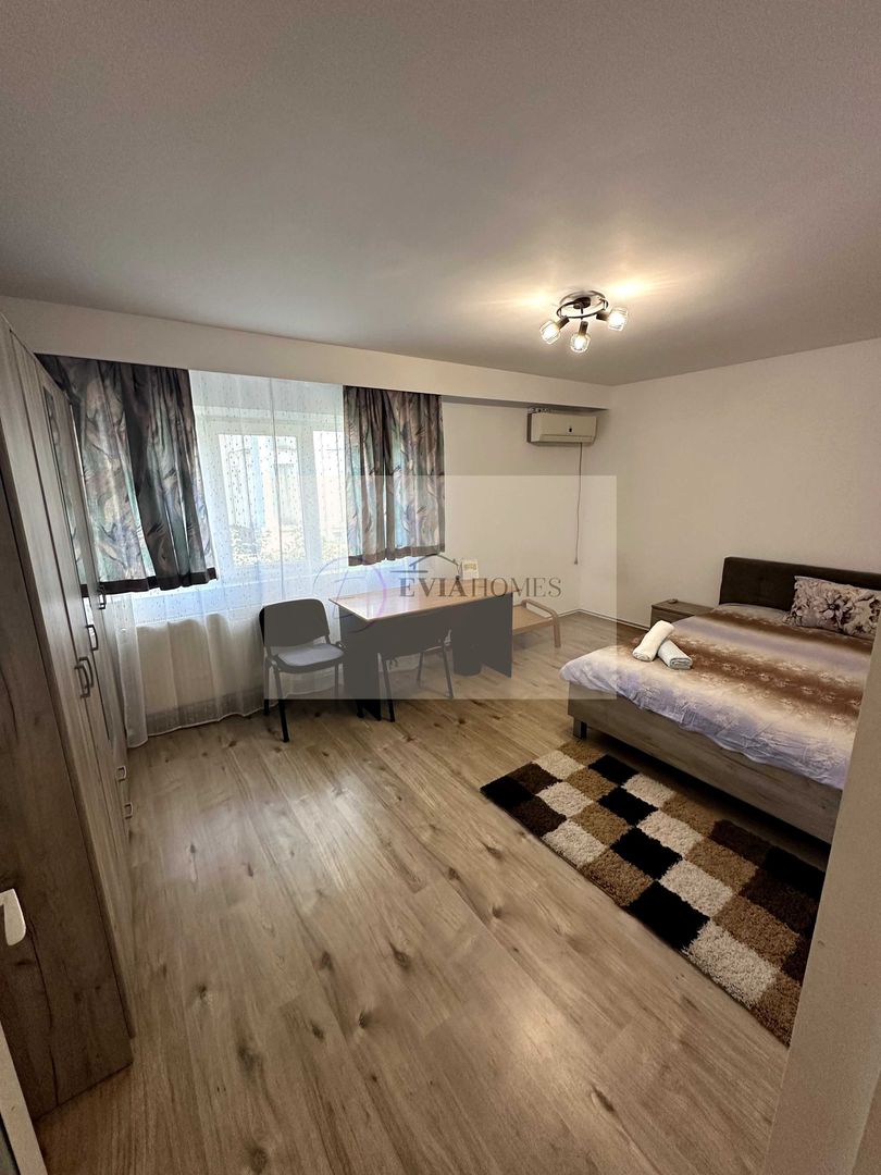 2 camere decomandate/ Zona Golden Tulip - Poză 2