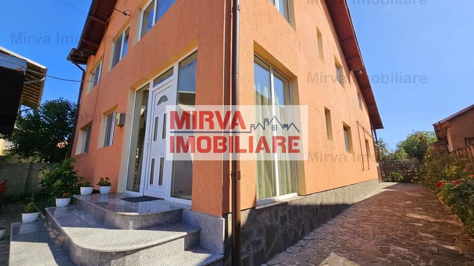 Vanzare vila 6 camere + spatiu comercial, mobilata si utilata, in Blejoi - Poză 3