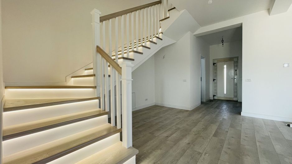 VANDUT - Comision 0% | Duplex Dumbravita, despartit prin camera tehnica | 138mp - Poză 1