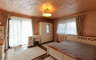 Casa deosebita cu teren de 900mp in cartierul Faget - Poză 15