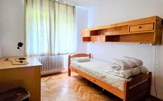 Apartament 3 camere, 2 bai, balcon, zona UMF - Poză 8