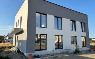 Casa nouă cu 4 camere și curte generoasă – Șelimbăr Triajului - Poză 4