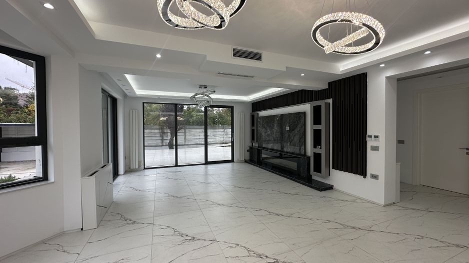 VIla S+P+1+M | Teren de 1000mp | Lift Interior | Finisata Complet - Poză 8