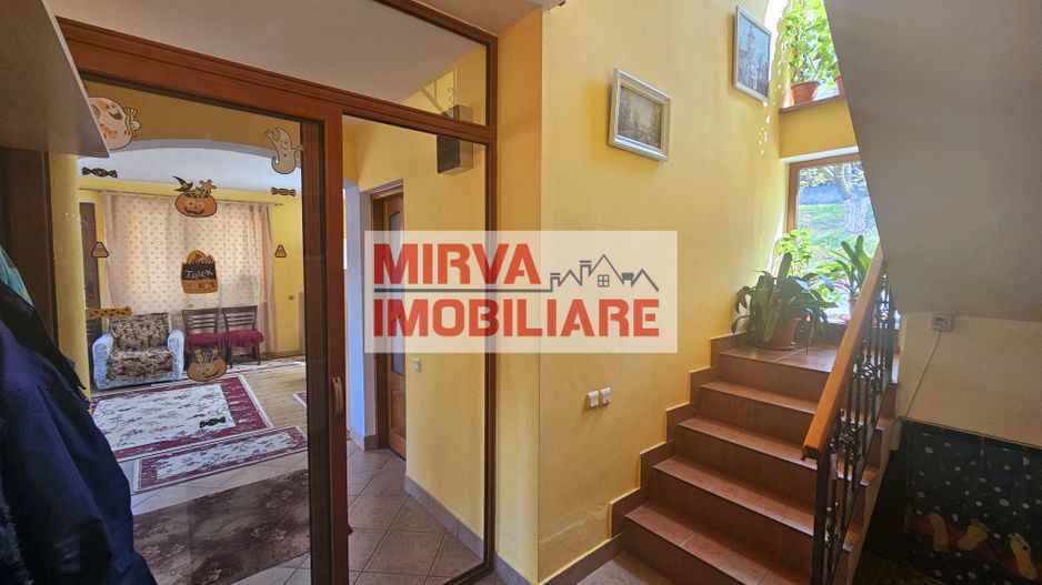 🏡 VILĂ ELEGANTĂ CU PRIVELIȘTE DEOSEBITĂ – VALENII DE MUNTE - Poză 79