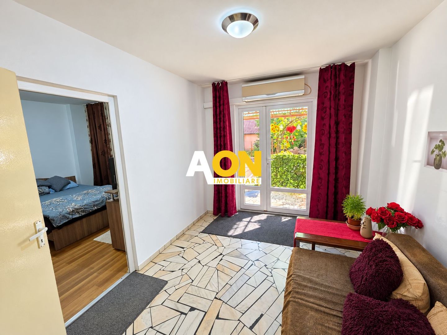 Spatiu comercial versatil, 4 camere, 2 bai, 72 mp utili, Cetate - Poză 2