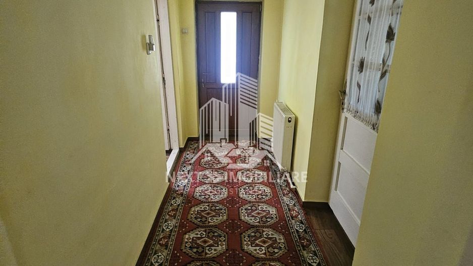 Casă  4 camere cu 2 intrări, garaj și teren 1751mp– Cobadin - Poză 10