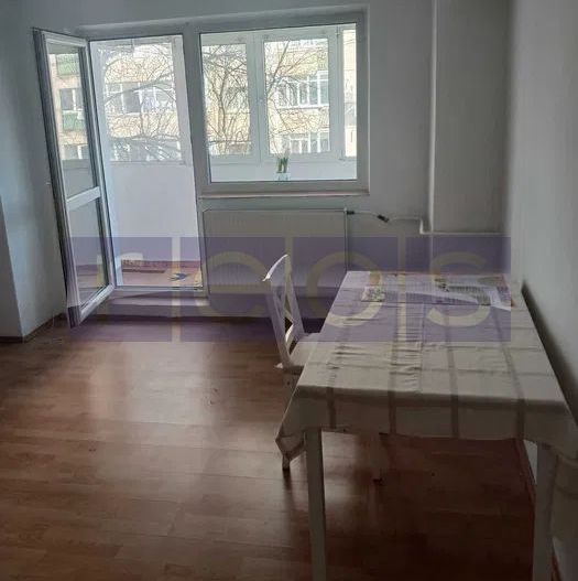 OFERTĂ EXCELENTĂ! 3 CAMERE, 70 MP, 2 BĂI, BALCON – ZONA GHENCEA - Poză 1