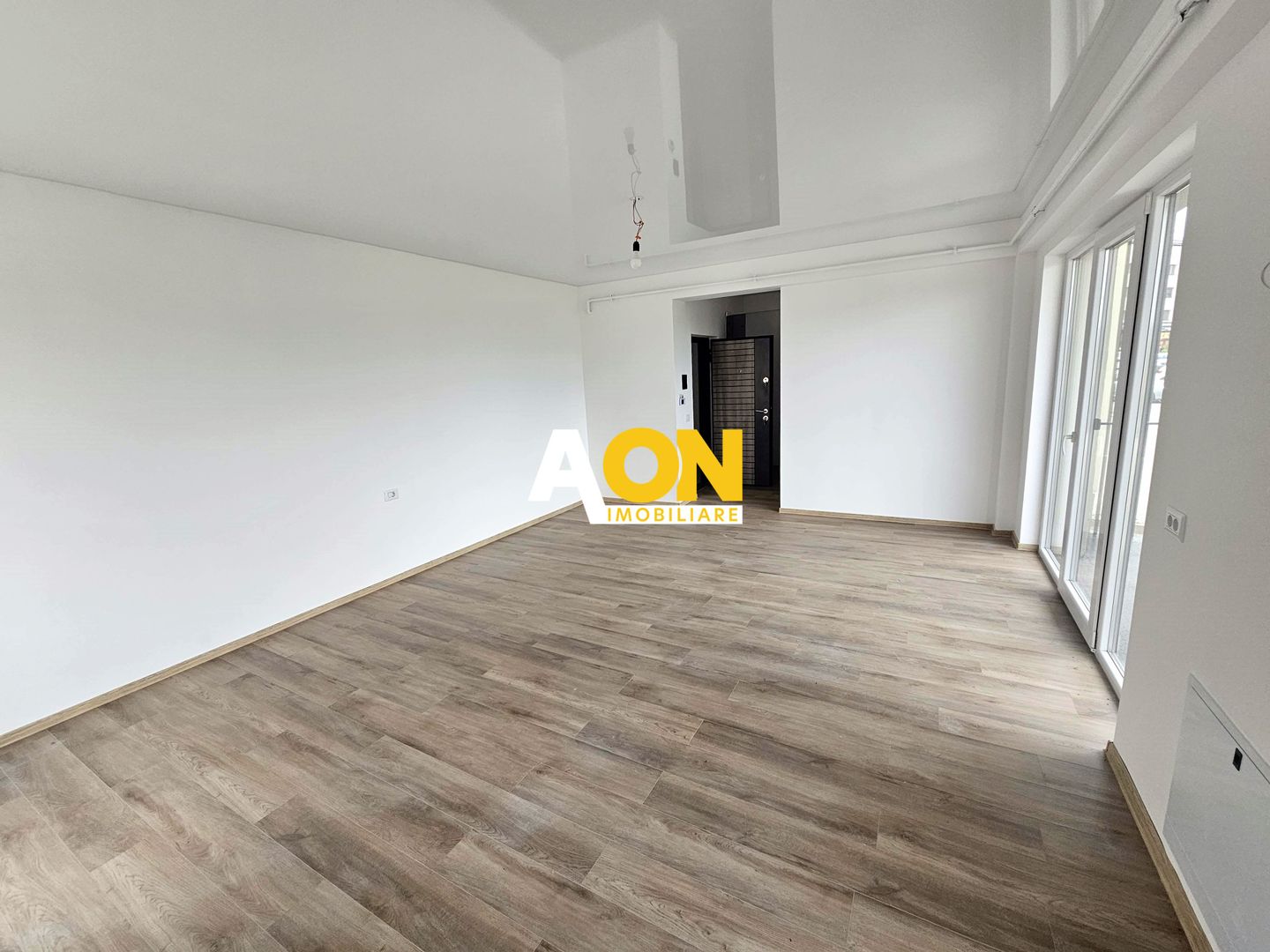 Spatiu de birouri versatil si modern, 34 mp , bloc nou, Cetate - Poză 3