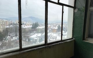 Garsonieră de vânzare în Bd. Victoriei cu vedere spre Tampa - Poză 7