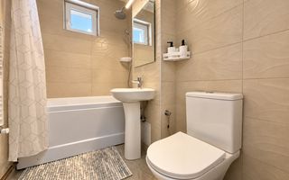 Apartament 2 camere complet renovat Bd. Vlahuță, panoramă spre Tâmpa - Poză 5