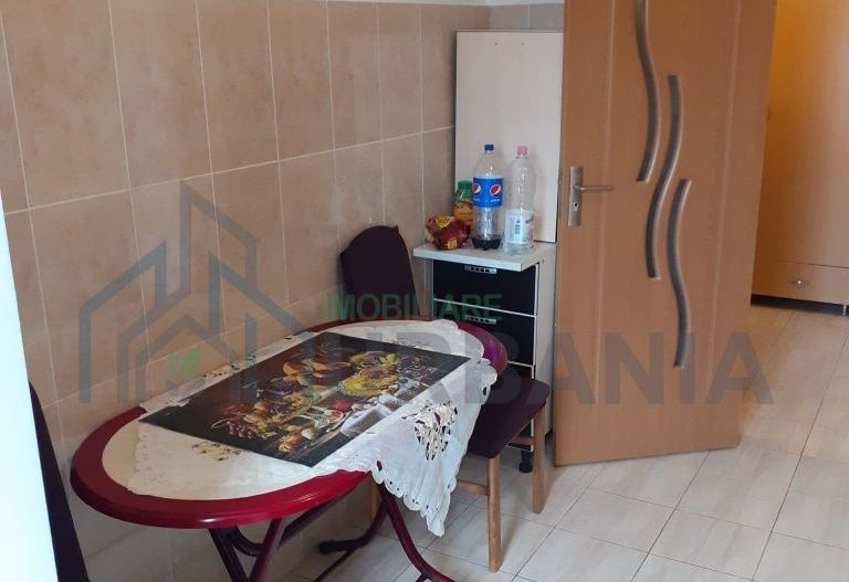 Inchiriez apartament 2 camere decomandat.#. - Poză 7