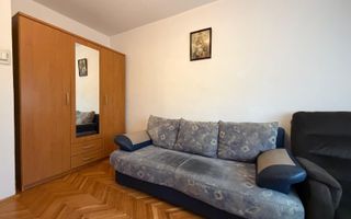 Apartament de inchiriat 3 camere etajul 4, cu lift,  Zona Vasile Aaron - Poză 8