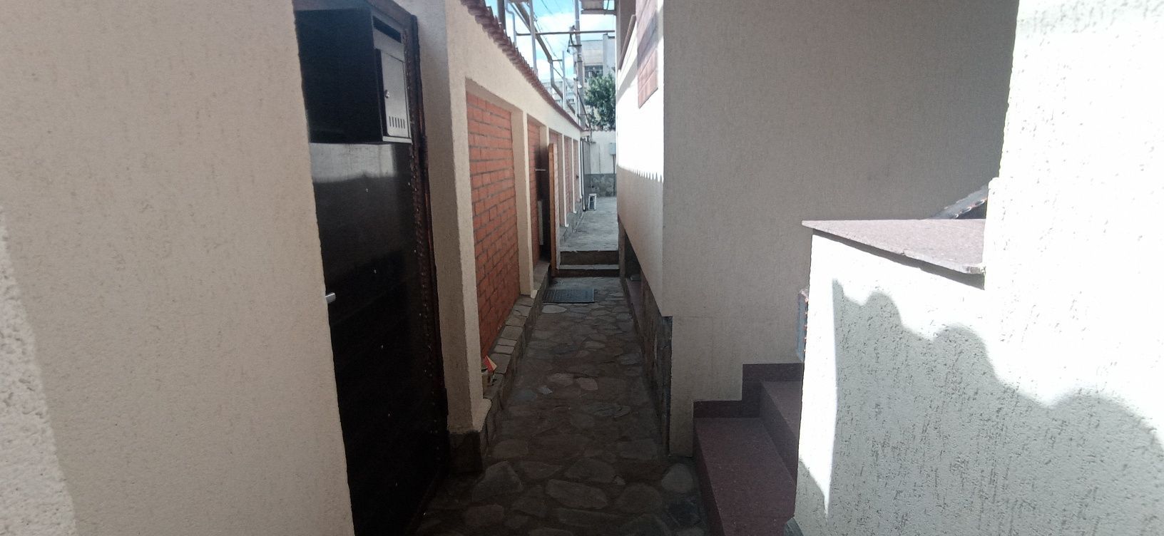 Casa unifamiliala pretabil sediu firma în cartierul  Vatra Luminoasa - Poză 7