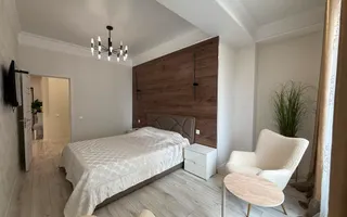 Apartament cu 2 dormitoare si living chiar in centrul Chișinăului - Poză 13