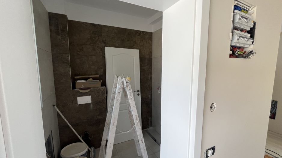 1/2 Duplex Utvin,4 Camere,2 Bai,Toate Utilitatile - Poză 7