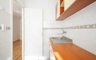 Garsonieră gata de mutat / închiriat – etaj 1, sud, centrală proprie - Poză 5