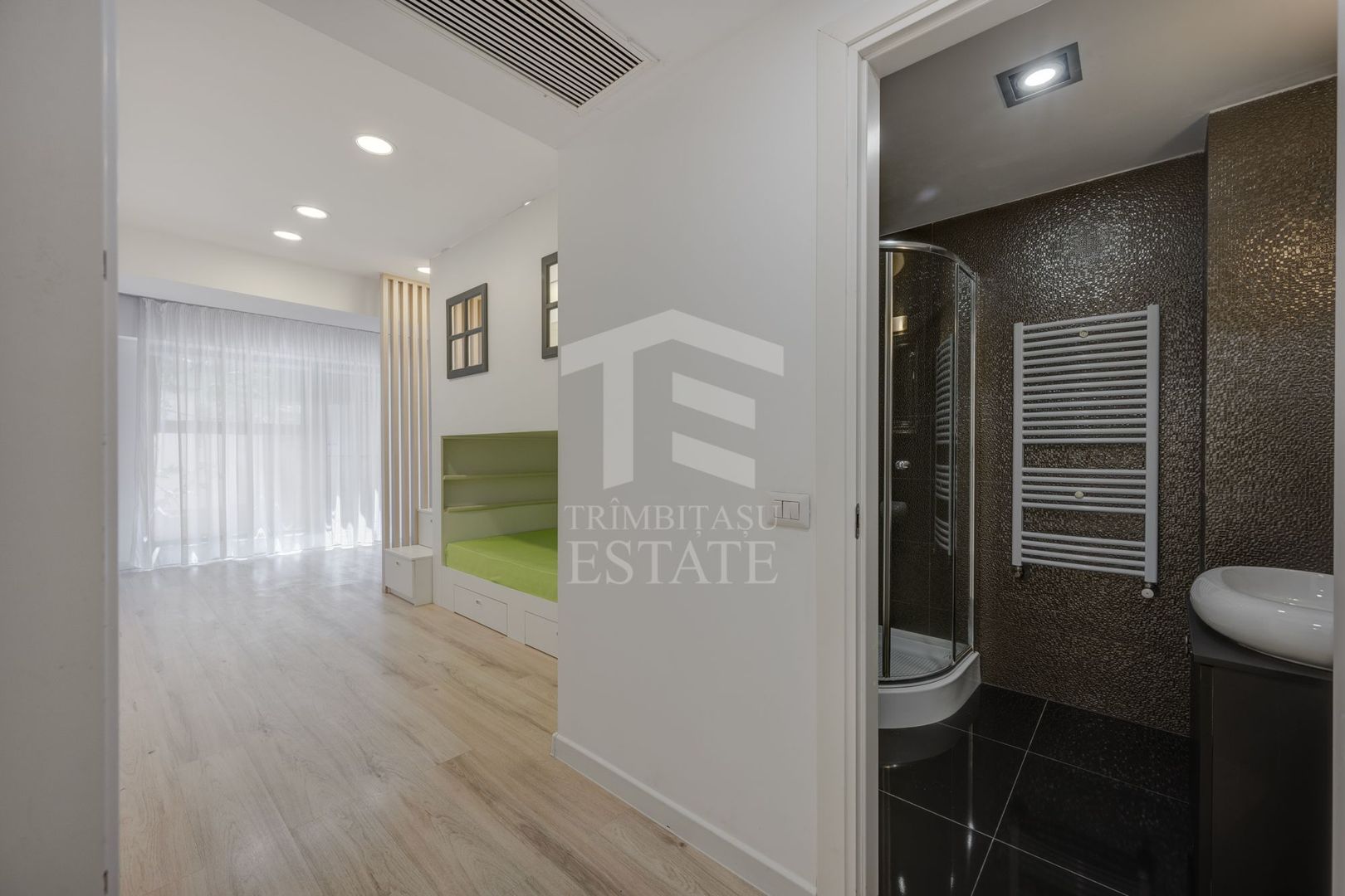 Apartament 3 camere superb si curte proprie Parc Herastrau - Poză 19