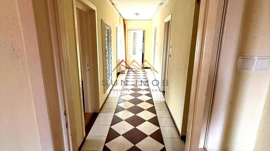 Vila 7 camere, an 1984, garaj, terasa, teren 604 m2, Poiana Campina,PH - Poză 7