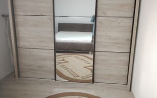 Apartament 3 camere de închiriat-loc de parcare - Poză 2