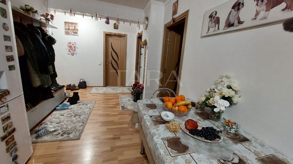 Apartament cu 3 camere de vânzare în zona Luxor - Poză 3