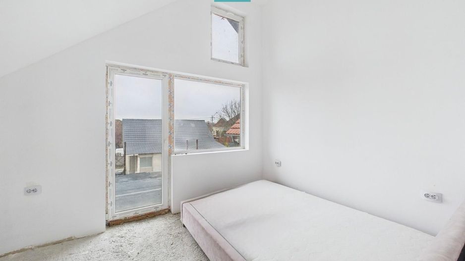 Pensiune cu potențial ridicat - Curtici, Jud, Arad - Poză 10