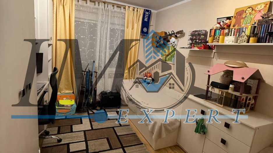 Apartament de vânzare cu 3 camere zona Stadion - Poză 4