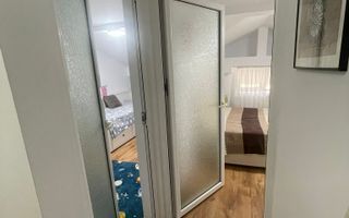 Apartament/mansardă 3 camere,Micro 17,utilat si mobilat - Poză 19