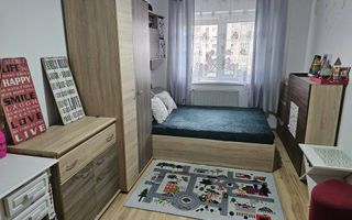 Apartament 3 camere, Cetate, etaj intermediar - Poză 5