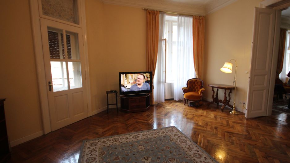 APARTAMENT DEOSEBIT IN ZONA CENTRALA - Poză 8