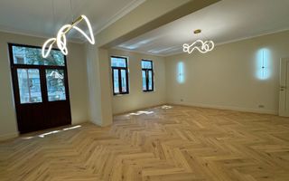 4 camere ||  Mihai Eminescu -Piata Romana || vila interbelica - Poză 3