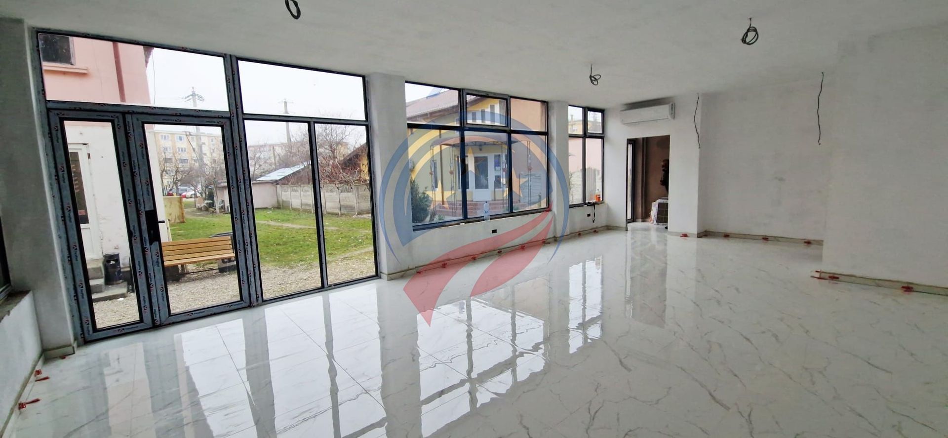 SPATIU COMERCIAL DE INCHIRIAT  FILIASI 120 mp - Poză 1