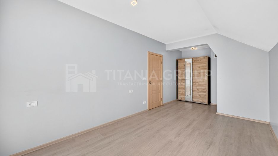 Vila cu 4 dormitoare, panouri, garaj, Stupini, comision 0 - Poză 26