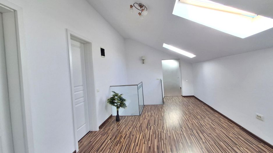 De Vanzare Apartament 4 camere  Militari  Residence - Poză 8