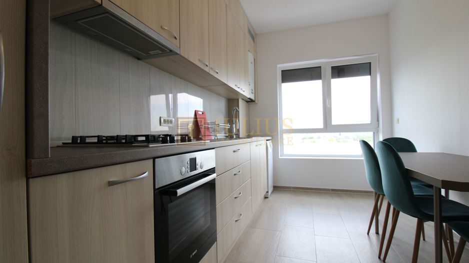 Buziasului, 3 camere + 2 bai, centrala proprie - Poză 7