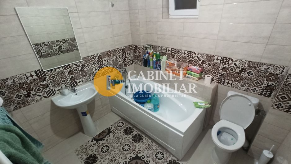 2 BAI - 3 CAMERE - ETAJ INTERMEDIAR - LOC DE PARCARE - VALEA LUPULUI - Poză 4