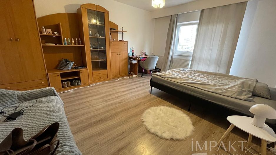 Apartament de vanzare cu 3 camere decomandate, cartier Manastur! - Poză 1