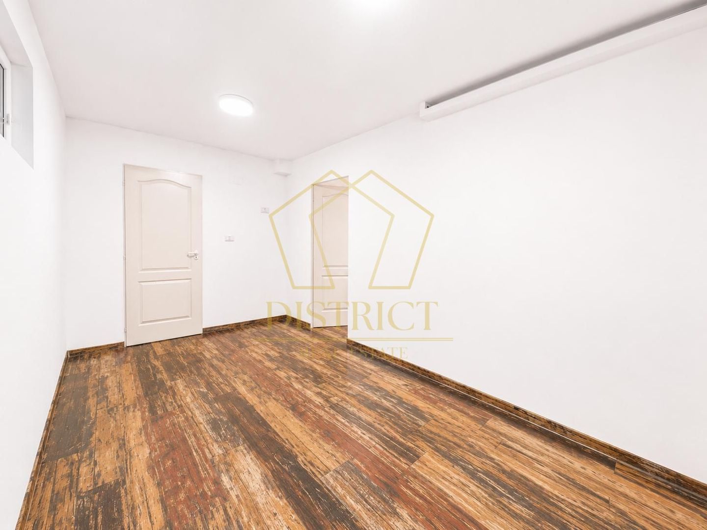 Spatiu de birouri cu 3 camere | Fratelia - Poză 10