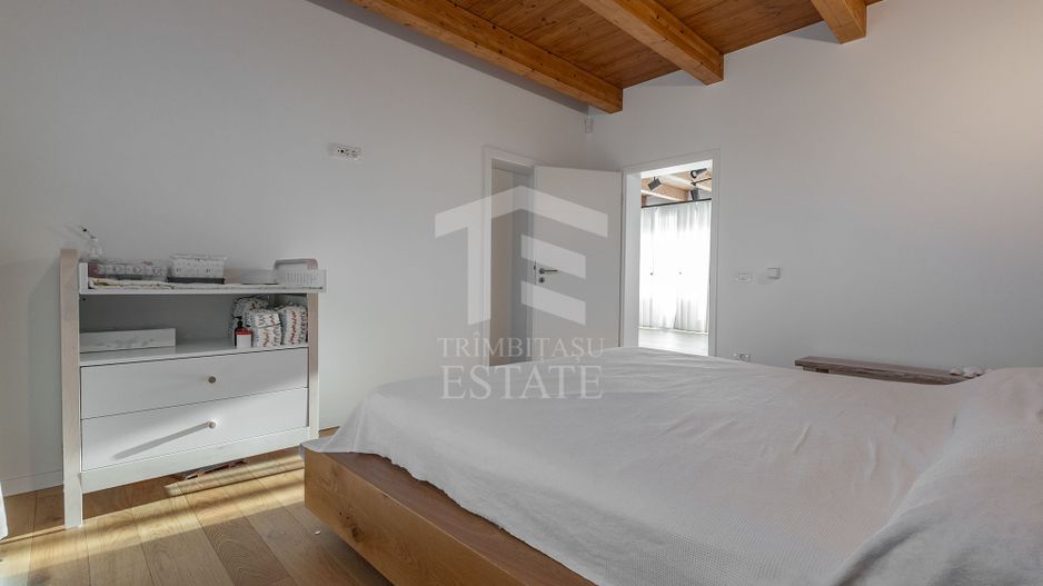 Casa deosebita de vanzare in Giarmata COMISION 0% CUMPARATOR - Poză 11