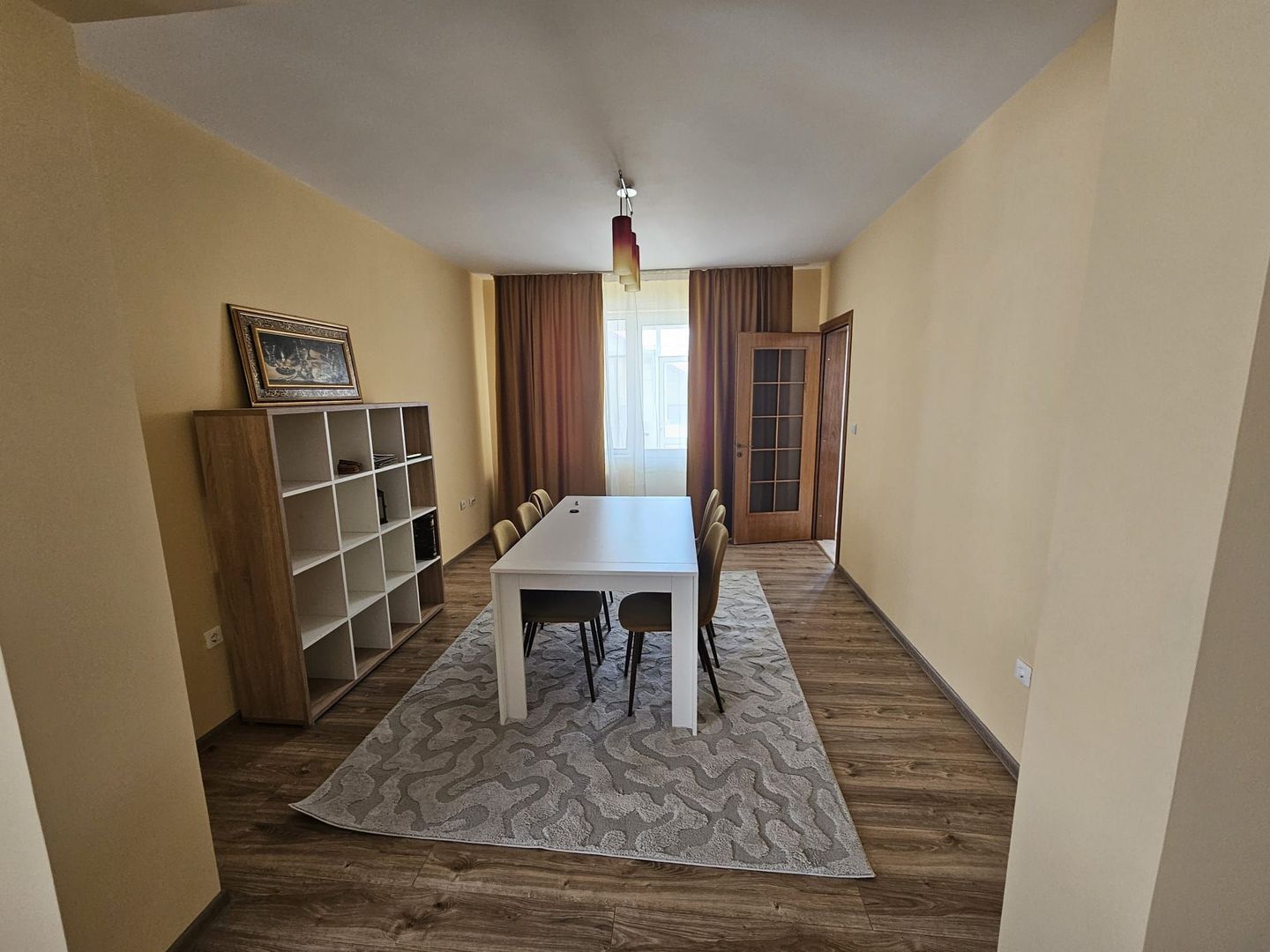 Inchiriere apartament spatios, bloc nou, garaj, Craiovei - Poză 2
