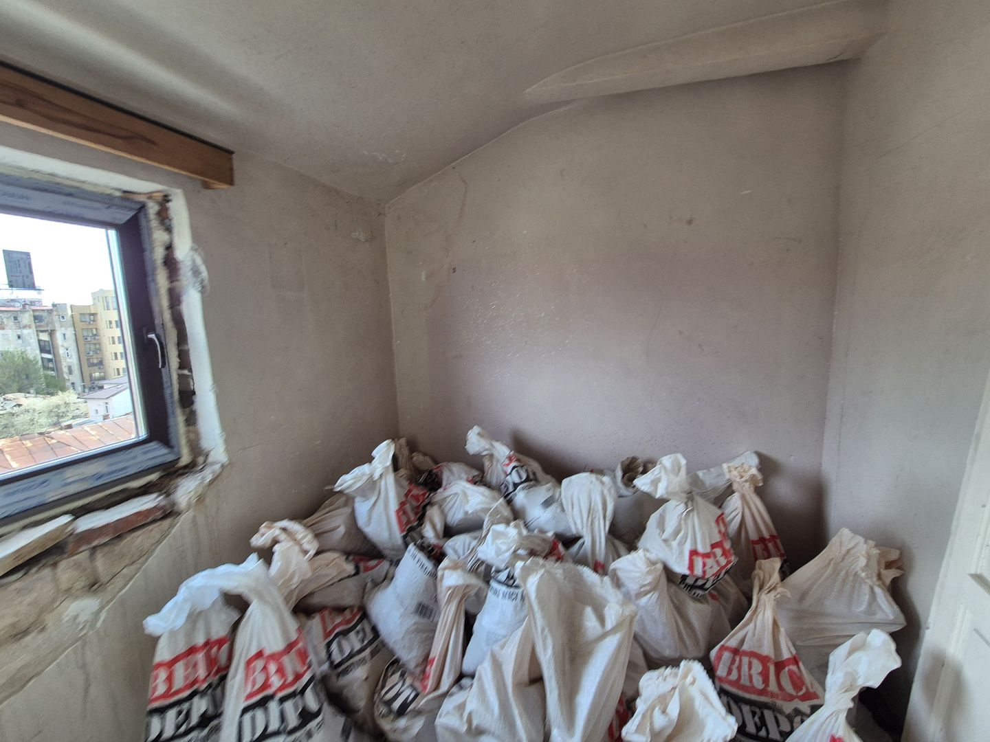 Mansarda 85,90 mp - parc Cismigiu - Poză 6