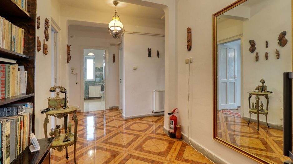 Oportunitate - Casă boierească  de poveste- 7000 mp teren - Poză 31