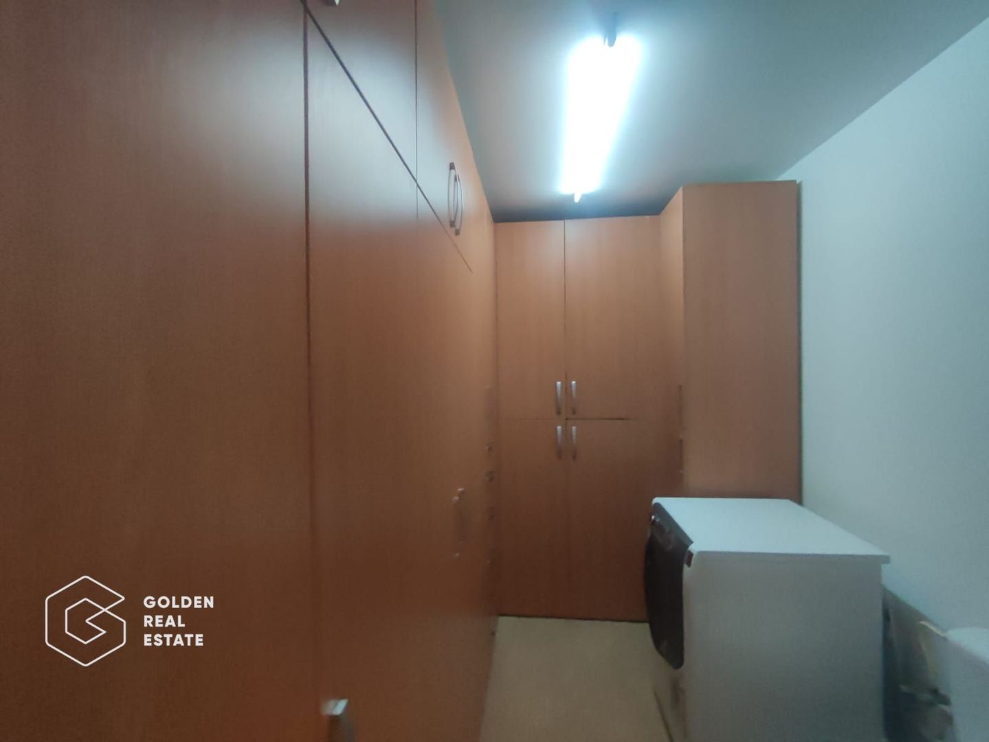 Casa solida, spatiu interior mare, zona Micalaca - Poză 12