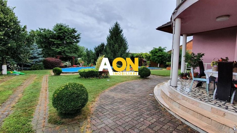 1/2 Duplex, D+P+1, 6 camere, 1000 mp teren, Barabant - Poză 1