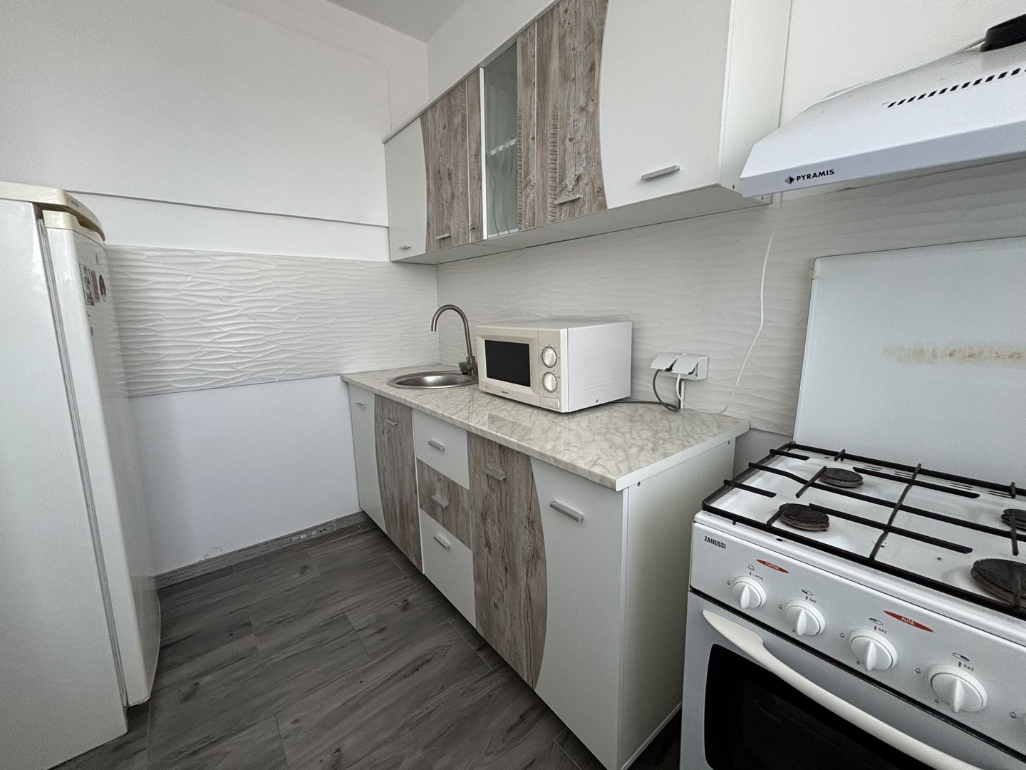 APARTAMENT 2 CAMERE | VEDERE SPATE | MIHALACHE - Poză 5