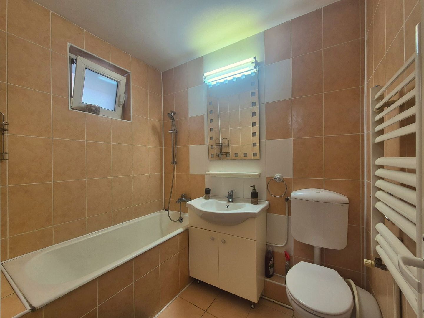 Comision 0%. Ideal pentru o familie, toate facilitățile în apropiere. - Poză 22