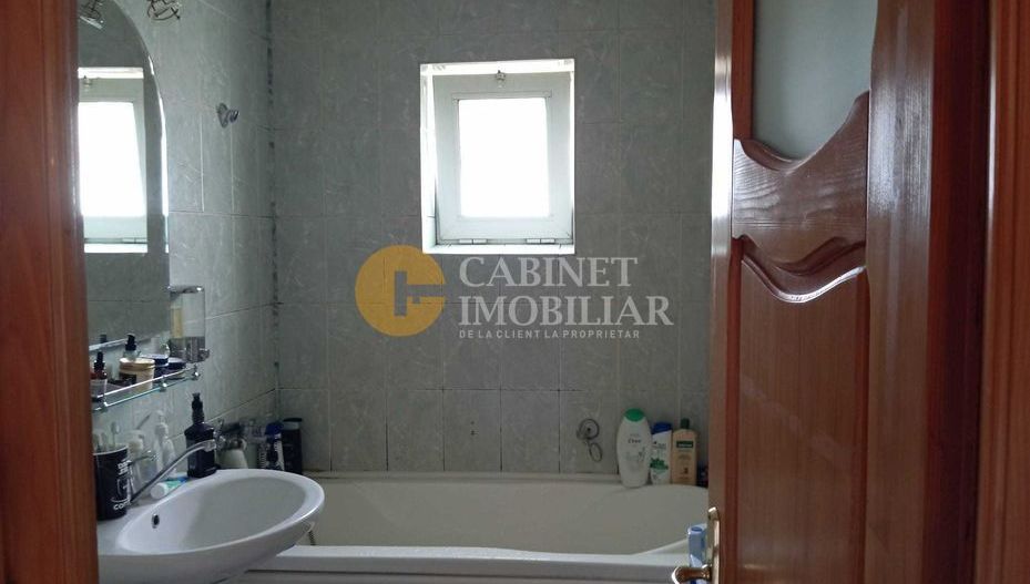 CANTA - 3 CAMERE DECOMANDAT - ETAJ INTERMEDIAR - BLOC 1983 - Poză 5