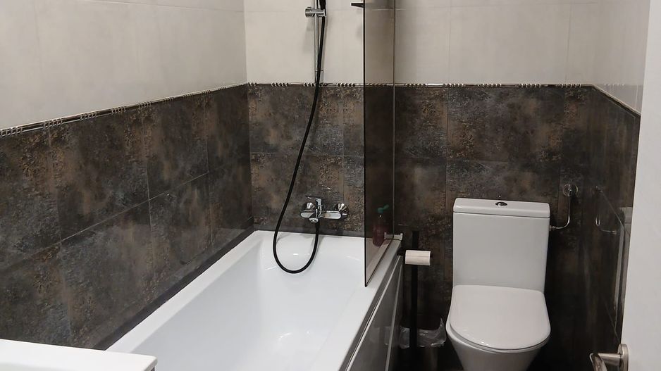 Apartament 3 camere,2 bai si spatiu de depozitare  de vanzare S88 - Poză 16